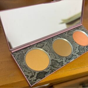 Mally Shimmer Shape and Glow brand new